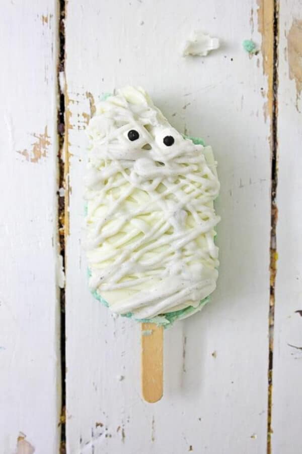 Halloween Cake Pop Mummy Cakesicles Easy Halloween Dessert