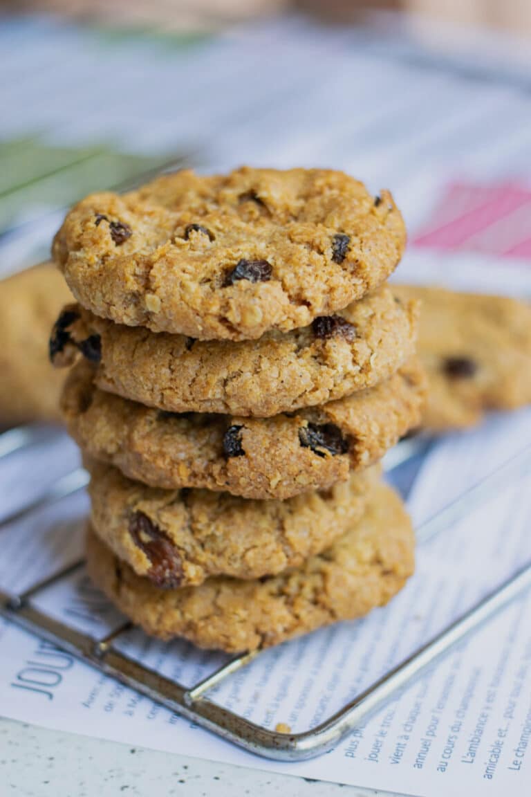 One-Bowl Vegan Oatmeal Raisin Cookies | Ready in 20 Minutes ...