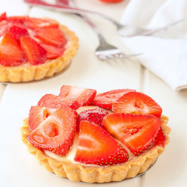 Strawberry Custard Tarts | Delicious Everyday